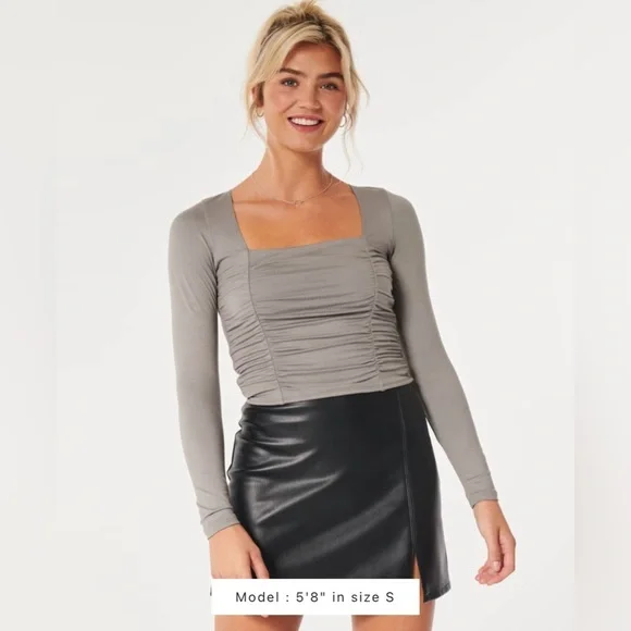 Hollister Seamless Fabric Shirred Top - Picture 6 of 9